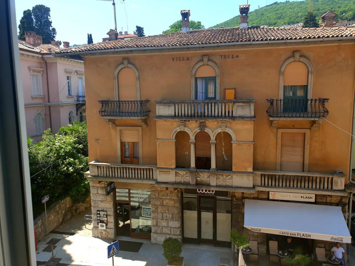 Family Apartment Center Opatija Extérieur photo